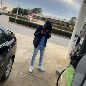 Meet your Posher, Camron